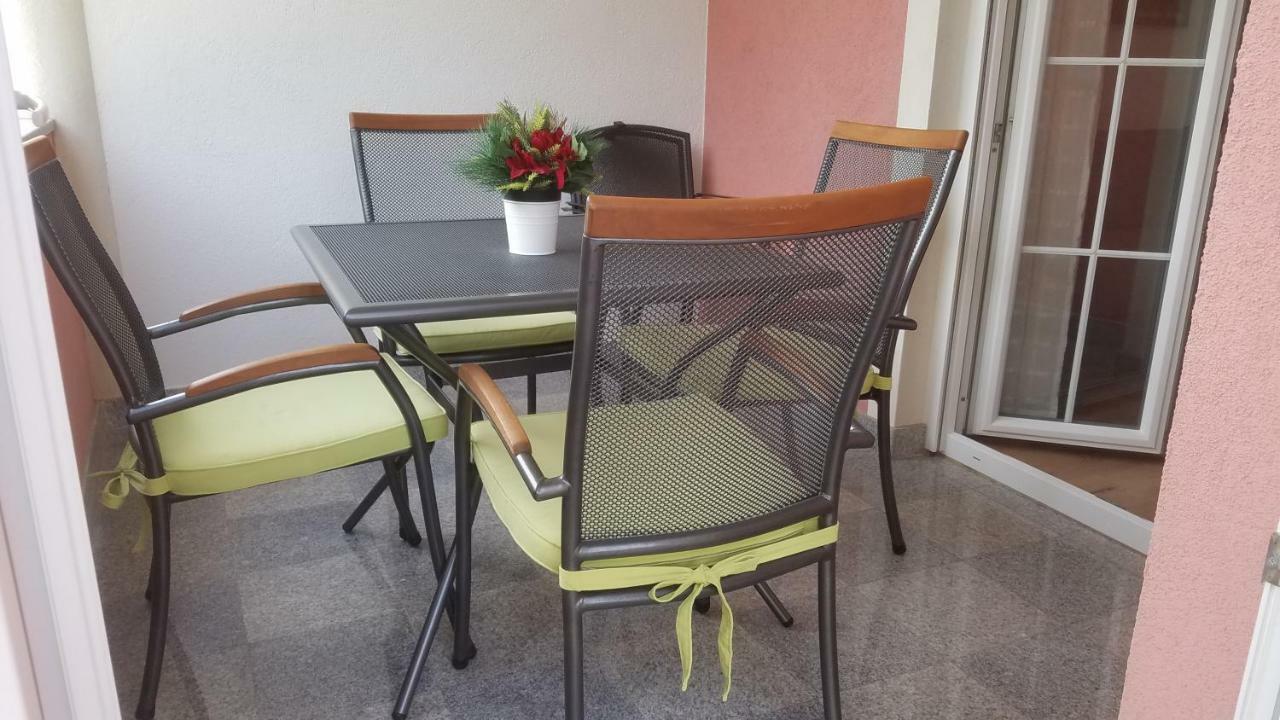 Apartmani Diana Medulin Buitenkant foto